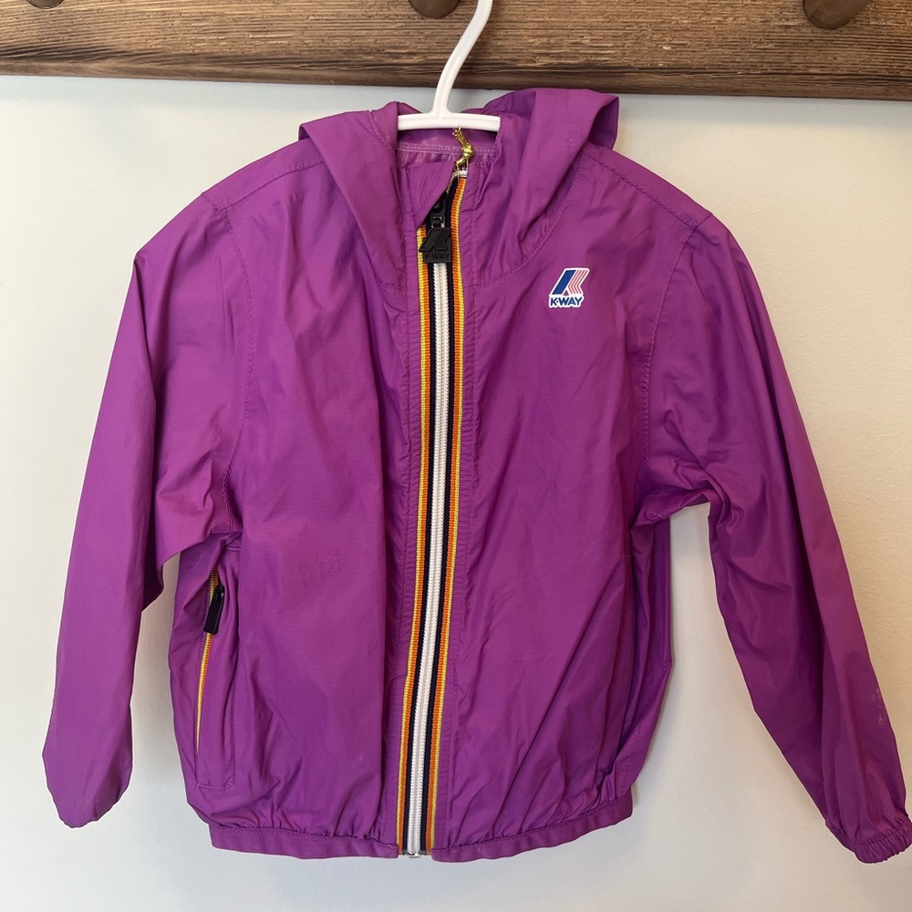 K-way windbreaker size 18M